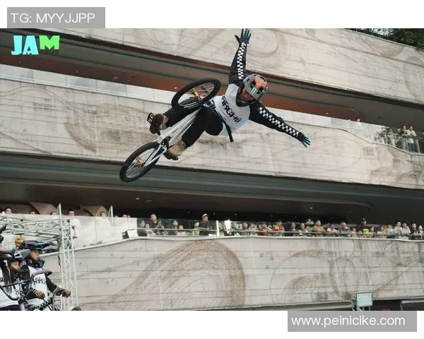 深圳极限运动队创下新纪录引领运动节奏排名创新高